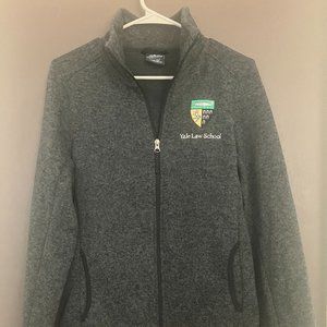 Women's fleece jacket. Yale Law School (YLS) . Size: M